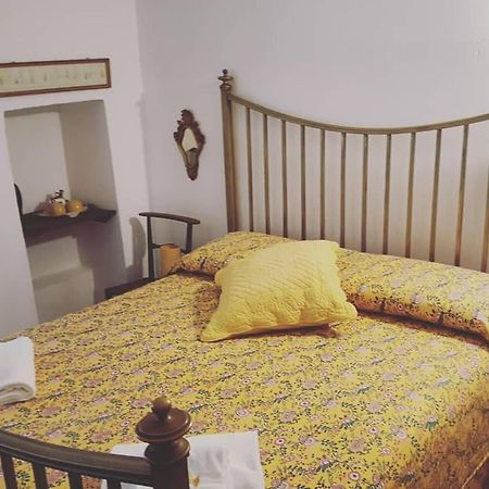 B&B Tre Ponti Castiglione Chiavarese Bagian luar foto