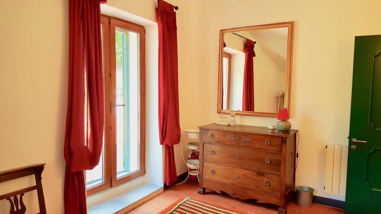 B&B Tre Ponti Castiglione Chiavarese Bagian luar foto